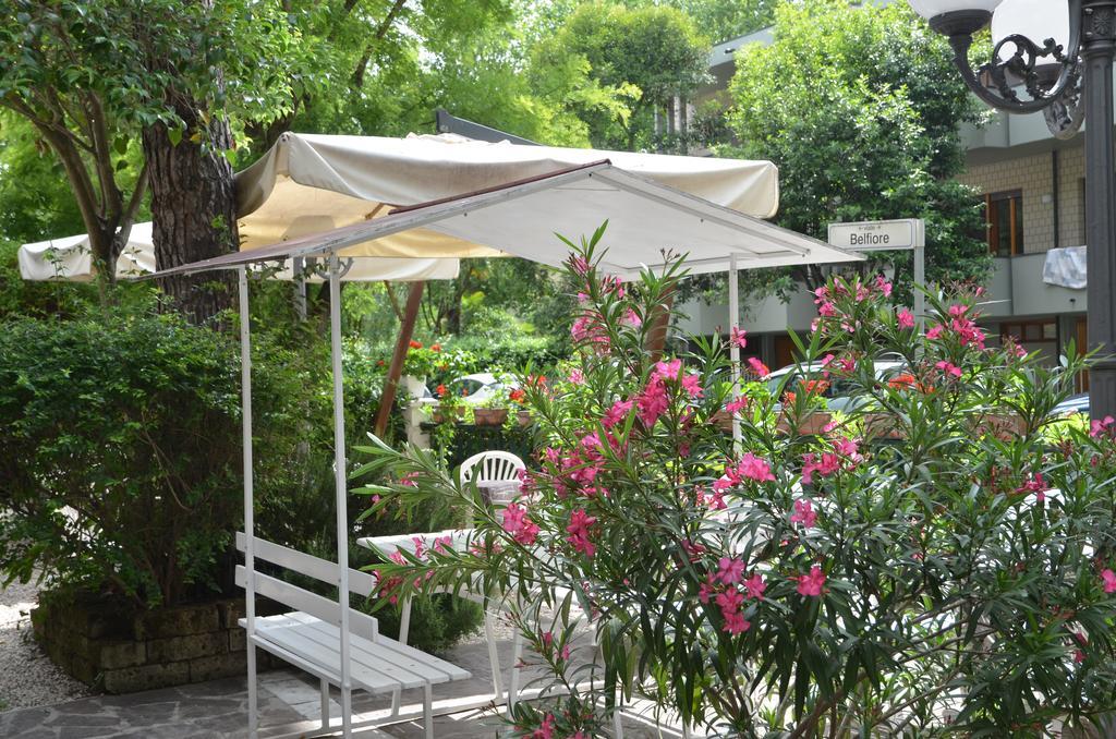 Hotel Monique Cervia Dış mekan fotoğraf